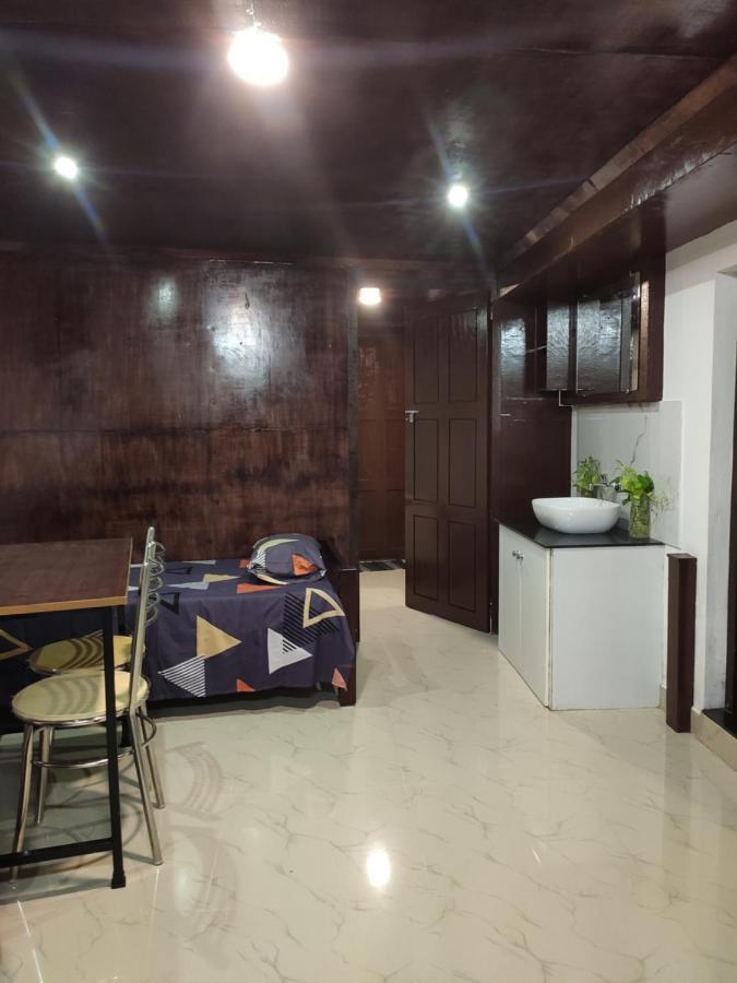 Budget Home Kochi ภายนอก รูปภาพ