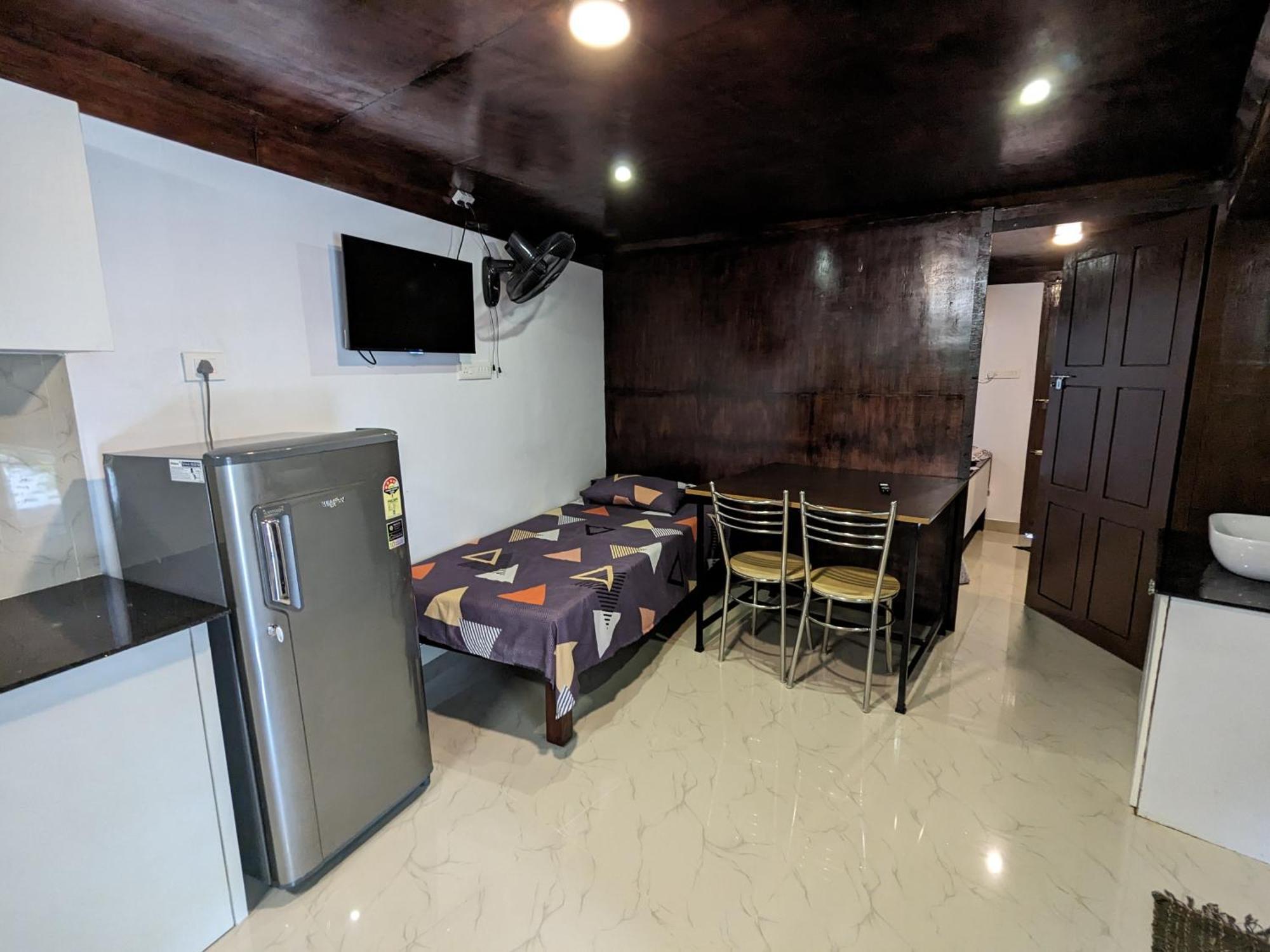 Budget Home Kochi ภายนอก รูปภาพ
