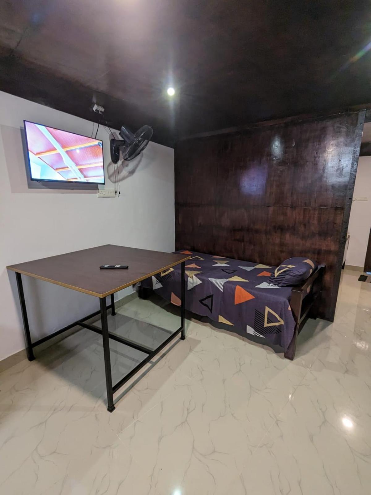 Budget Home Kochi ภายนอก รูปภาพ